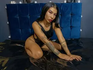 Ass cam shows AlanaHudson
