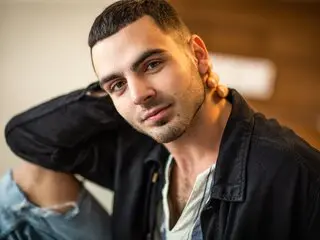 Live live xxx AleksCruz