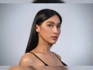 Porn pictures jasmin ClareyFox