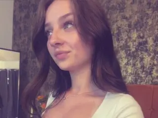 Videos video show DeliaAmour