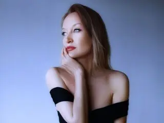 Camshow show recorded EmmaGrem