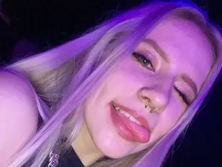 Real camshow shows MikaJonas