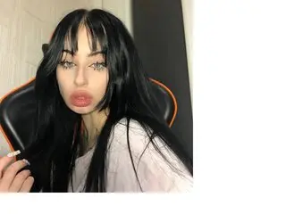 Lj nude camshow MillaBirch