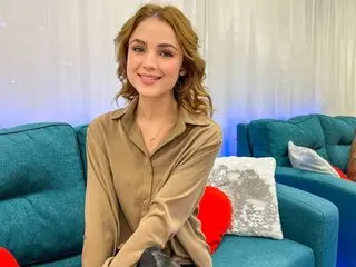 Livejasmin.com show ass MiyaAdams
