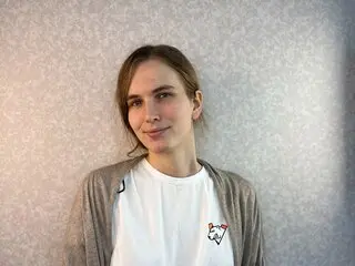 Camshow jasminlive cam NgaAmstein