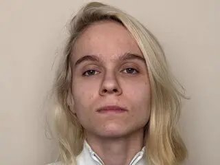 Live ass camshow PoulaShade